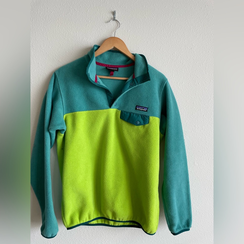 Patagonia Synchilla Snap (W’s medium)